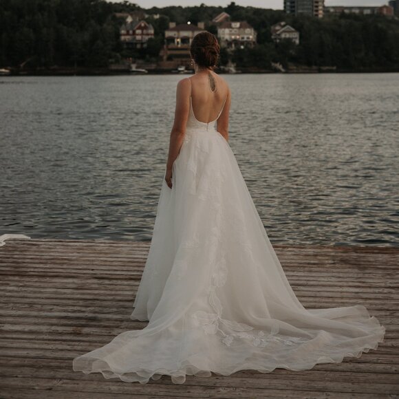 Jenny Yoo Abernathy Wedding Dress Size 6 - Picture 1 of 7